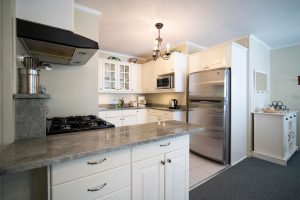 1 Bedroom Hyannis Vacation Rental Cottage Kitchen
