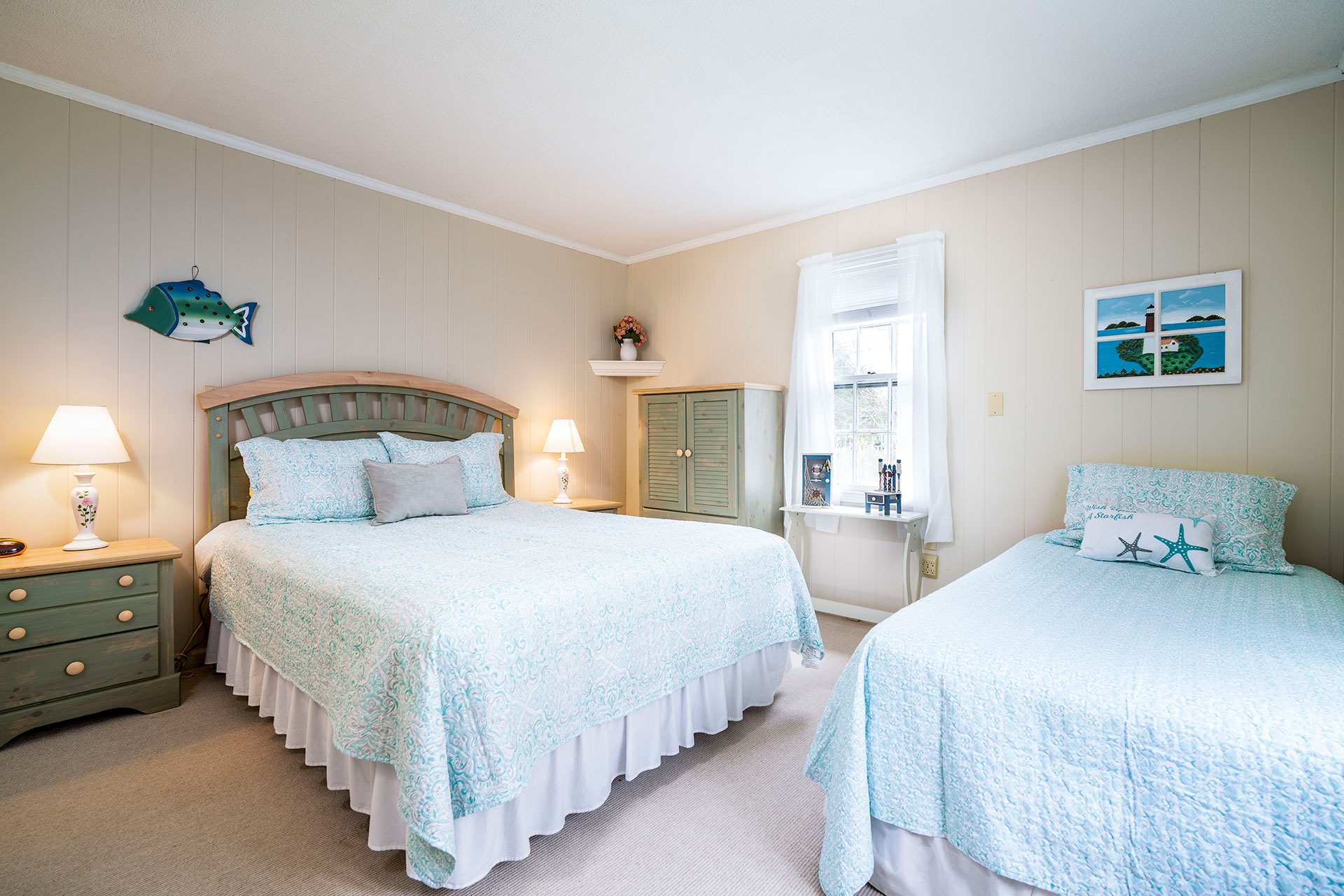 1 Bedroom Hyannis Vacation Rental Cottage