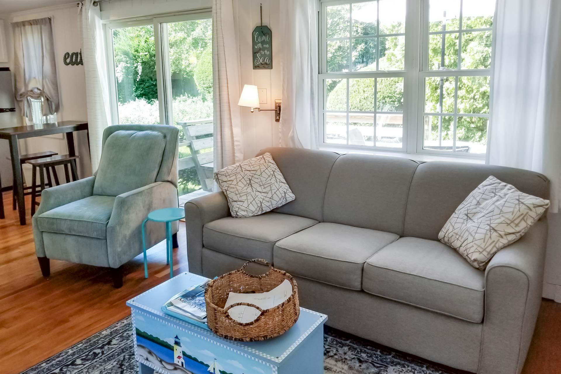 1 Bedroom Cottage Rental Cape Cod Living Room